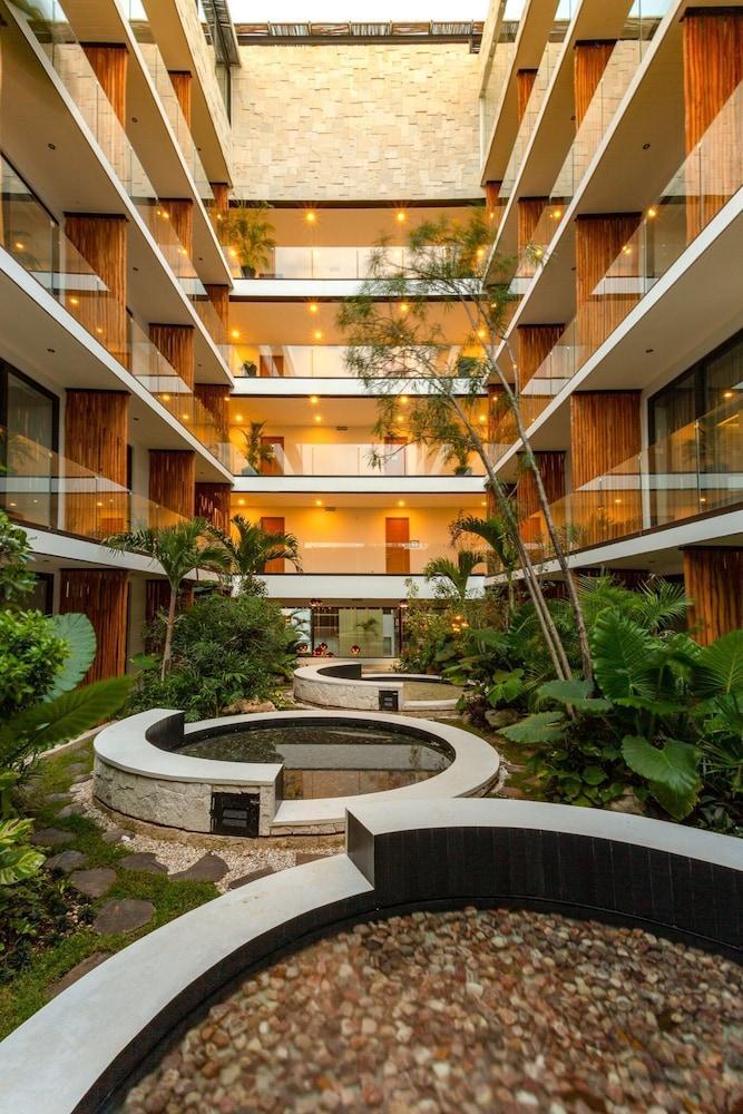 Collection O The Shore At 46Th Playa del Carmen Exterior photo